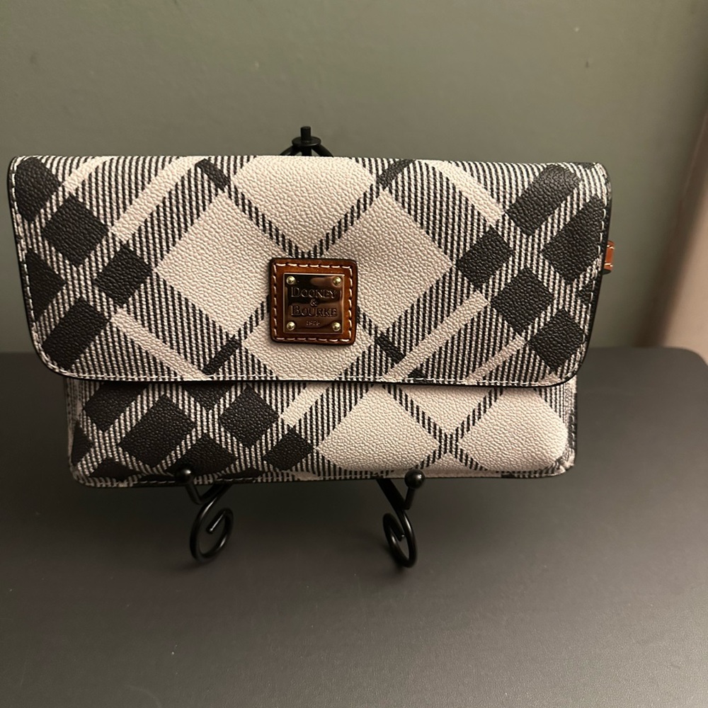 Dooney & Bourke Blue and White Woven  Plaid Milly Wristlet